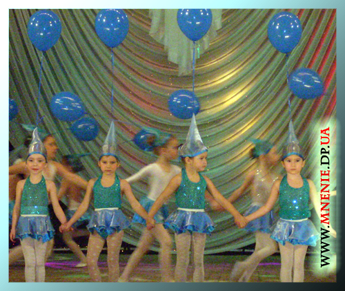 «Капельки» были одним из самых оригинальных танцев, представленных на фестивале.