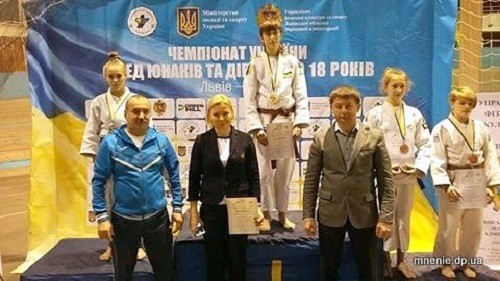 національний чемпіонат з дзюдо серед юнаків та дівчат до 18 років