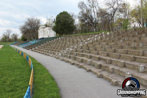 Стадион "Авангард"