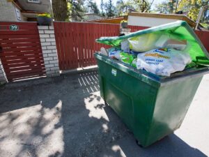В Желтых Водах планируют повысить тариф на вывоз мусора