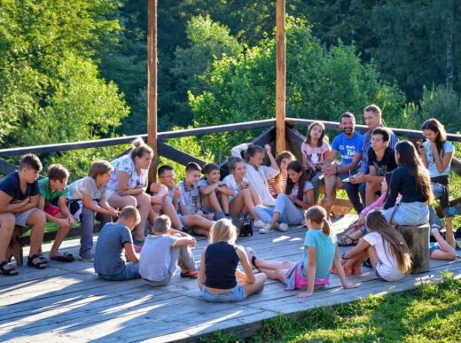 Дитячий табір: Як знайти ідеальний літній відпочинок для вашої дитини